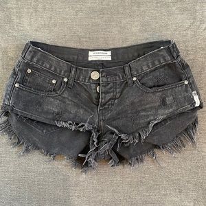 One teaspoon no 2’s shorts 25